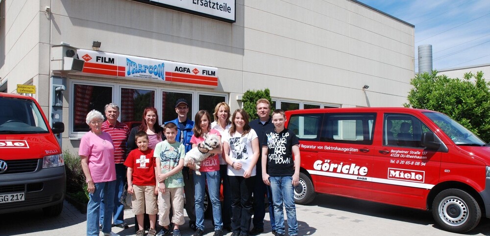 Hausgeräte-Profis seit 1978 Hausgeräte-Profis seit 1978